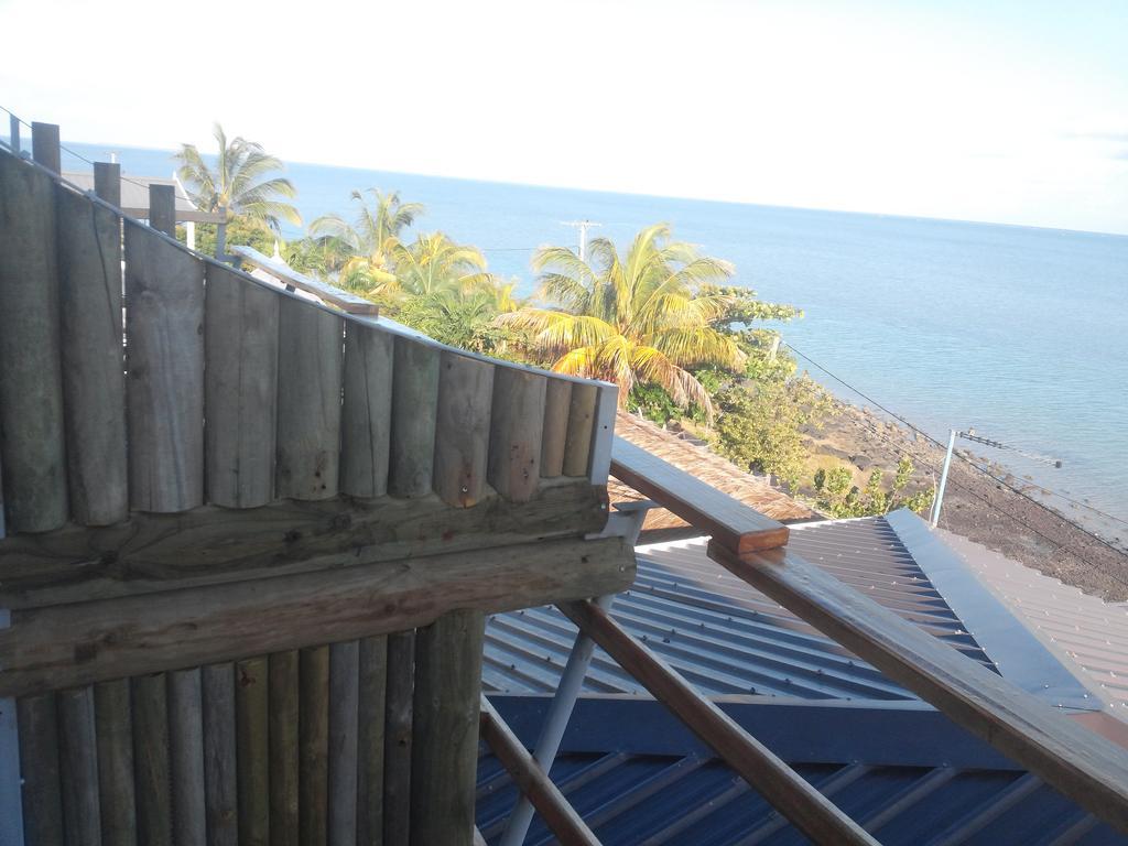 Le Pandanus Hotel Quatre Vents ภายนอก รูปภาพ
