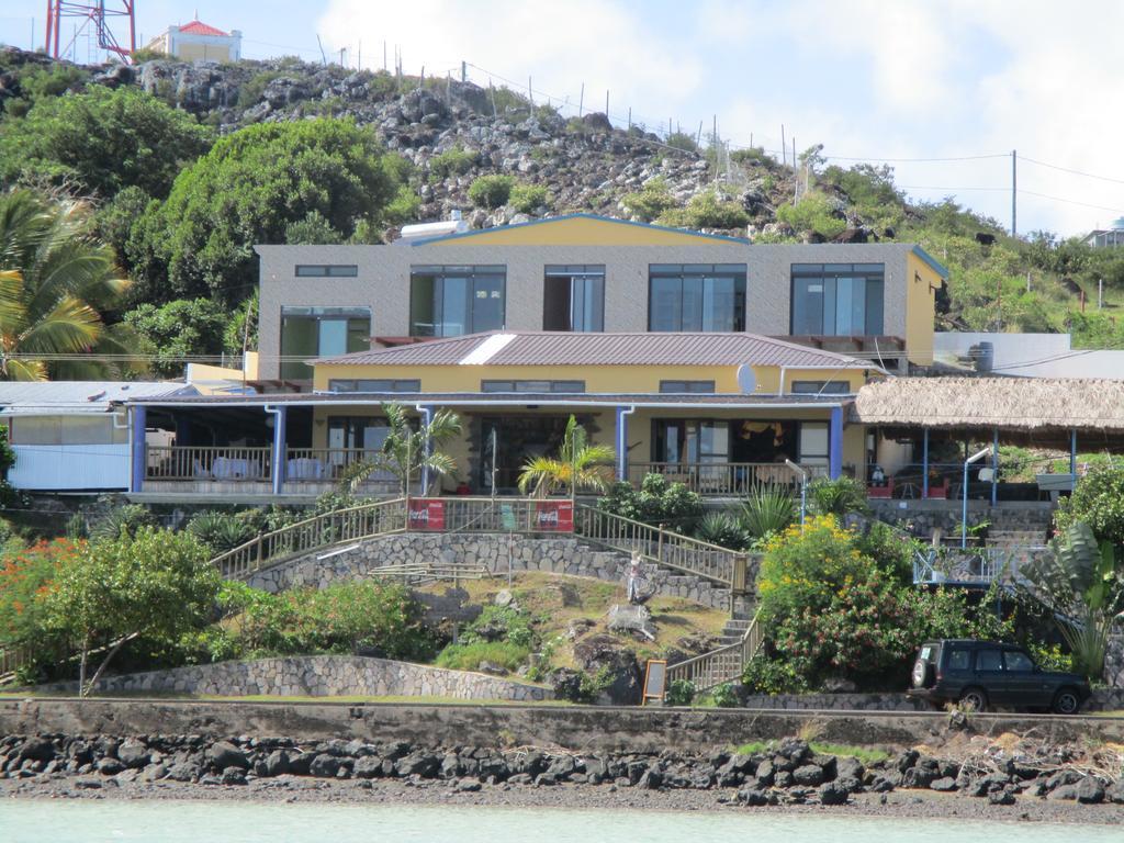 Le Pandanus Hotel Quatre Vents ภายนอก รูปภาพ